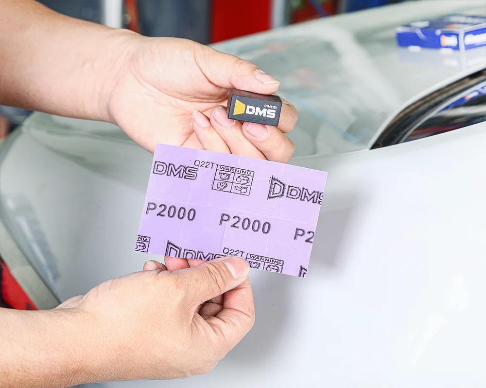 자동차 페인트 샌딩을 위해 어떤 입자 크기를 선택해야 합니까? P80-P2000 사포 사용 가이드